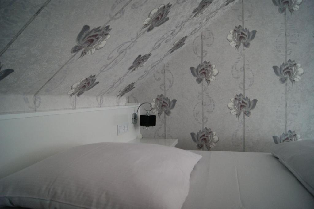 Pokoje Goscinne Truskawkowa 1A Grünberg Zimmer foto